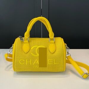 ❗️SALE❗️New yellow fashion crossbody bag